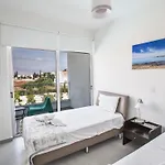 Greco Ccv2 By Interhome