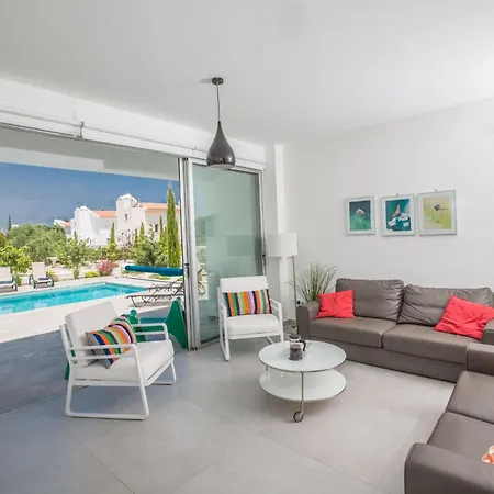 Greco Ccv2 By Interhome